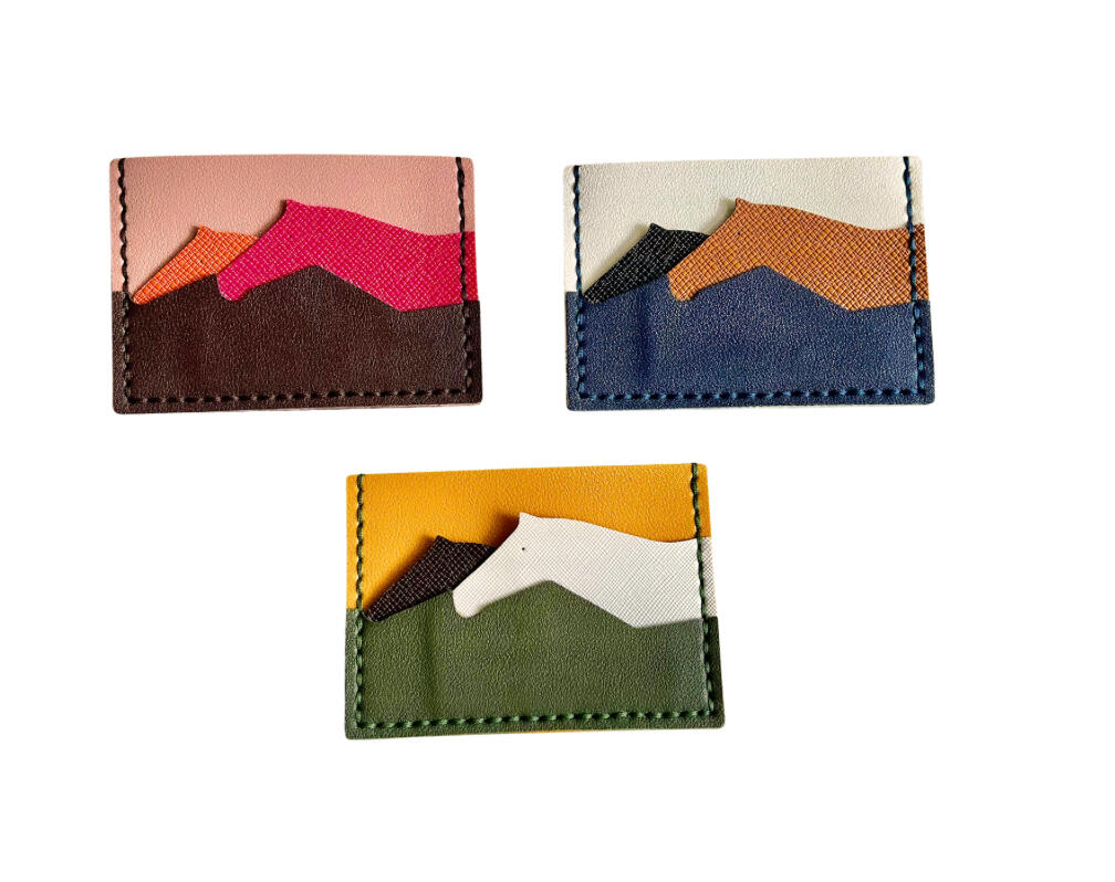 2-horse cardholder- PHP 250